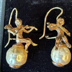 Vintage SS Rose Gold Seated Angel Earring w/ Fresh Water Pearl Italy